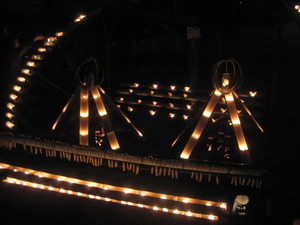 臼杵竹宵。2011。