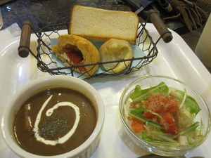 古木屋カフェ。阿蘇。