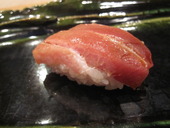 月の木。