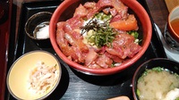 魚々菜彩　とよ吉　ｉｎ大分駅