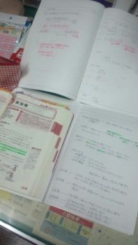 猛勉強中…。