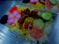 うな丼とうなちらし。