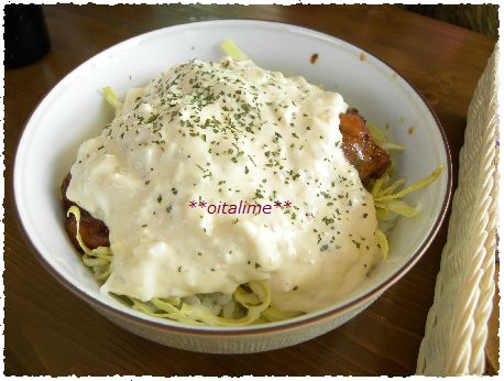 チキン南蛮丼、ピギーさんの画像