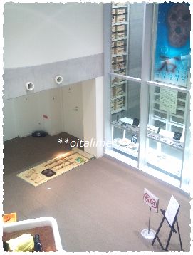 一支国博物館のキッズ考古学研究所に隣接した収蔵庫の写真