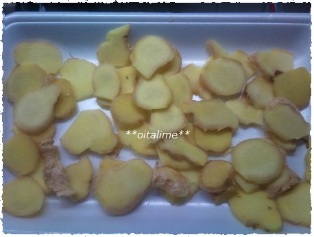 ショウガの薄切りの画像