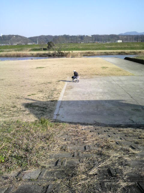 花の森→河川敷