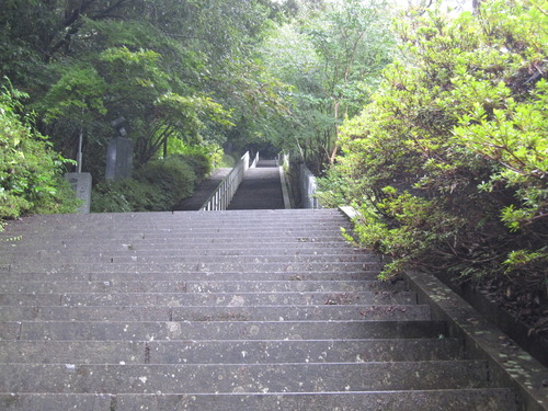 再び石段登り3,333段