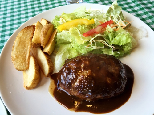 ☆彡洋食の店『la porte (ラ・ポルテ)』絶品ランチ♬ ☆彡洋食の店『la porte (ラ・ポルテ)』絶品ランチ♬