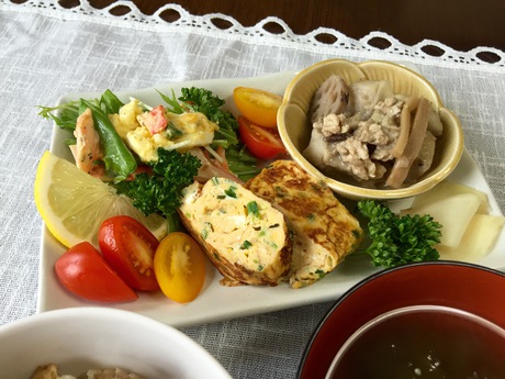 きのこたっぷり『炊き込みご飯』♬ランチ きのこたっぷり『炊き込みご飯』♬ランチ
