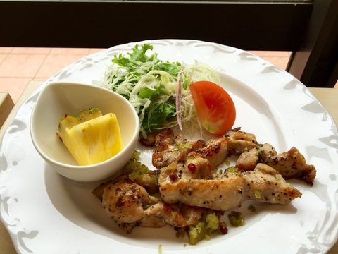 『Genie Cafe&Restaurant』♬ワンコインランチ 『Genie Cafe&Restaurant』♬ワンコインランチ