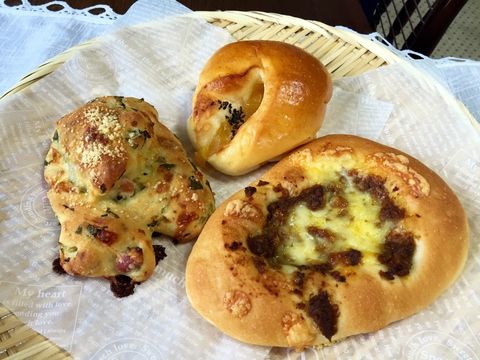 『ゲニーのパンとケーキ屋さん』♬ 『ゲニーのパンとケーキ屋さん』♬