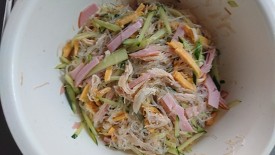 暑い日の料理は