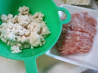 朝ごはんにはとうふそぼろ丼☆