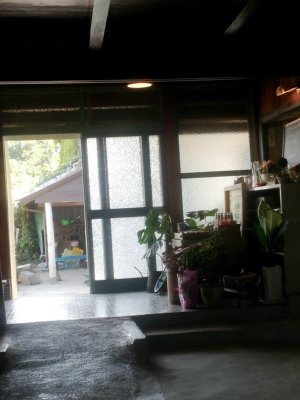 Yadokari cafe　店内風景