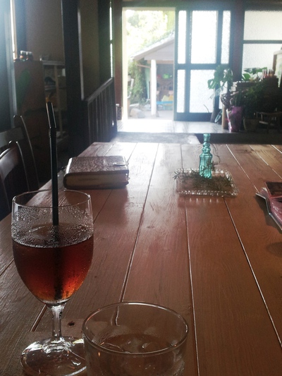 Yadokari cafe　店内風景