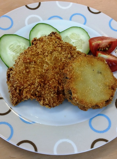 大豆蛋白のとんかつ風＆カツバーガー（ワンコンクッキング）