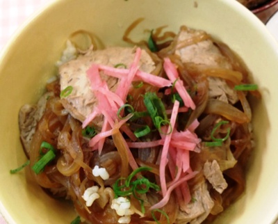 ソイミートの甘々牛丼風
