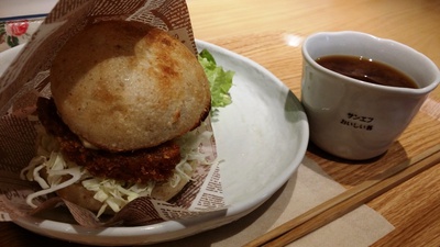 每日、美味しい外食してます(*´ڡ`●)