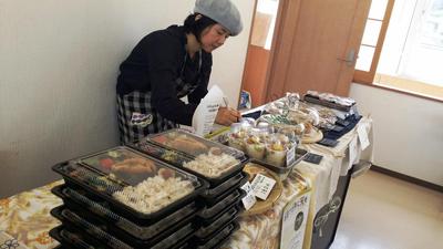 2015.10月20日の「つるかめマルシェ」へのお誘いです。