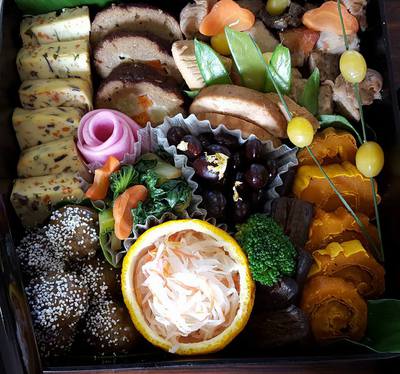 マクロビオティックのおせちを作りませんか? マクロビオティックのおせちを作りませんか?