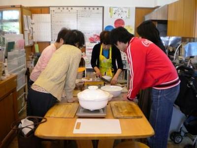 キヌアと山芋と野菜の袋煮＆玄米の炊き比べ