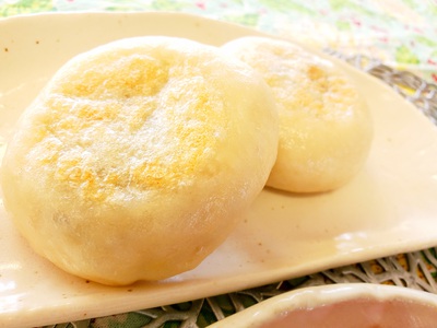 米粉パン 本日初登場 お焼き 米粉パン 本日初登場 お焼き