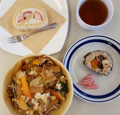 恵方巻&米粉の恵方ロールケーキ 恵方巻&米粉の恵方ロールケーキ