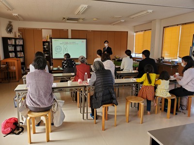 今月の健康教室のテーマは「腸管免疫力」でした。 今月の健康教室のテーマは「腸管免疫力」でした。