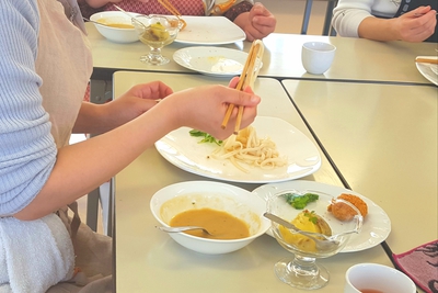 *冷製梅しそうどん *ひよこ豆のスープ *粟入りかぼちゃコロッケ *サツマイモソフト *田ゼリの卵とじ風 *冷製梅しそうどん *ひよこ豆のスープ *粟入りかぼちゃコロッケ *サツマイモソフト *田ゼリの卵とじ風