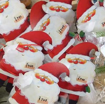 クリスマスのスイーツが入荷です! クリスマスのスイーツが入荷です!
