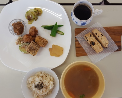 ✳土鍋の分づき米✳コーフーカツ✳野菜スープ✳時雨味噌✳レーズンクッキー ✳土鍋の分づき米✳コーフーカツ✳野菜スープ✳時雨味噌✳レーズンクッキー