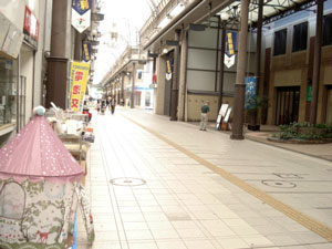 お盆の竹町商店街