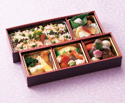 お花見弁当!
