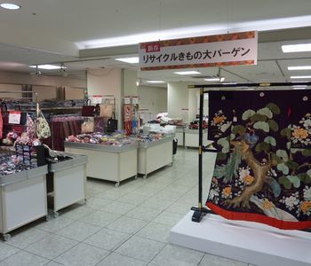 賑わってます~♪