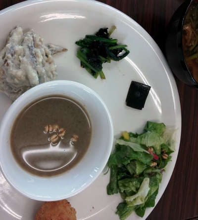 DVD鑑賞とマクロビランチの会