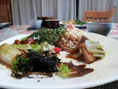 朝からガッツリごはん