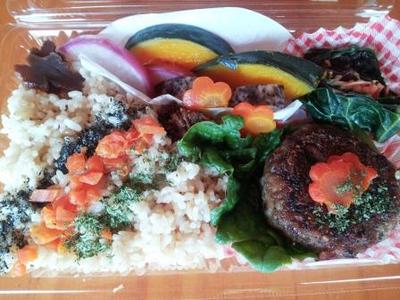 ベジバーグと蒸し野菜で子育てママのマクロビランチ会
