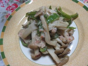 あっさり☆きのことピーマン炒め