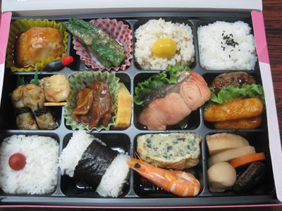 お弁当のことと、野菜のディップのこと