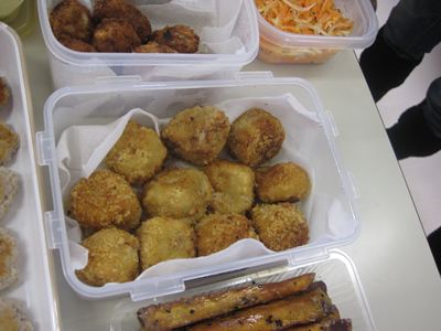 お年始の食事（ポットラックパーティー編）