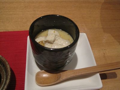 「くまモン」と「鎹」