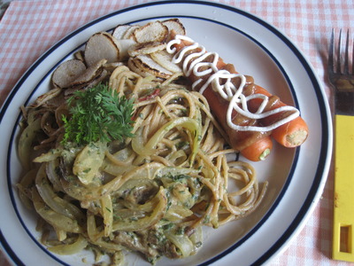 全粒粉のクリームパスタ・チーズ風味