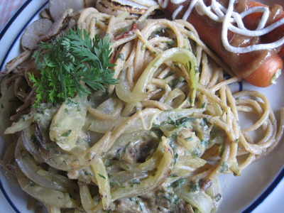 全粒粉のクリームパスタ・チーズ風味