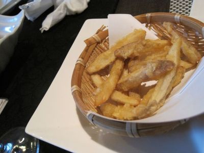 田舎料理のおいしい「母屋」