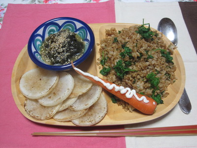 今日は、麦ごはんの日