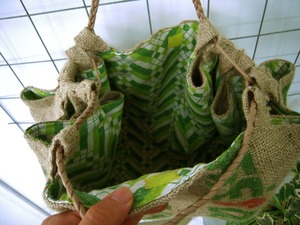 人気のきんちゃく型☆麻バッグ