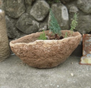 舟型の植木鉢