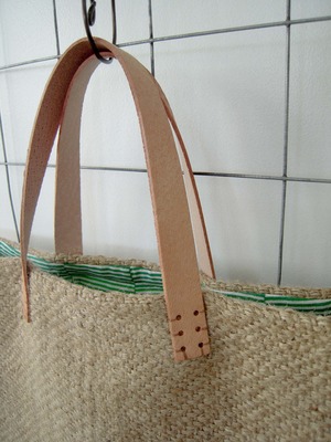麻のバッグ久々の新作です☆