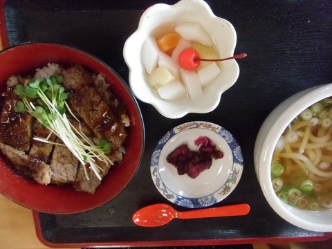うどん屋でランチ