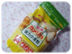 ビニール製の袋で売られている小麦粉